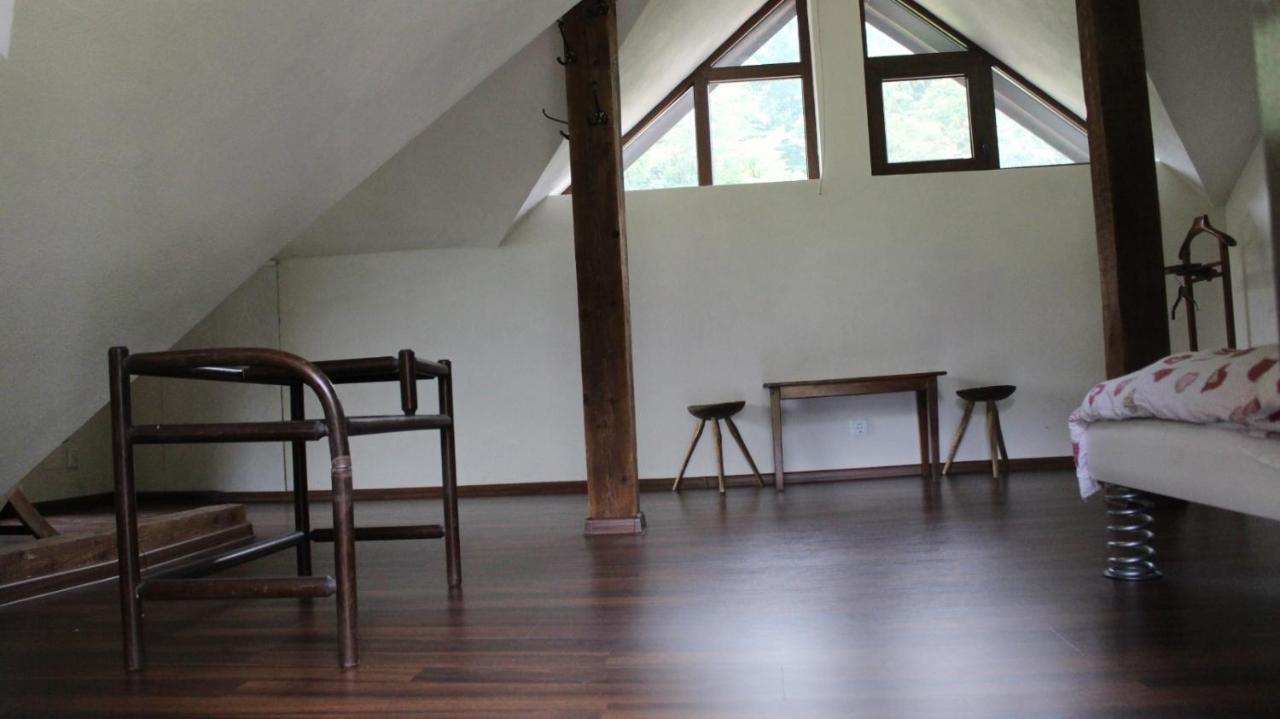 Hôtel Havva à Călimăneşti Extérieur photo